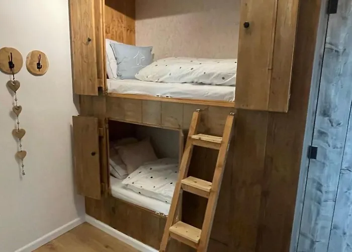 아파트 Renovierte In Schwalefeld Mit Garten- Terrasse Und Grill By Interhome 빌링겐